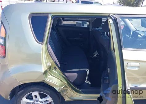 2010 Kia Soul + z USA, uszkodzony, nr VIN KNDJT2A24A7144909